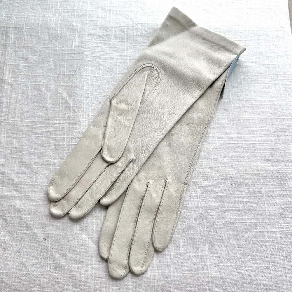 Vintage Van Raalte Cabretta Leather Gloves Silk Lined Cream Deadstock Size 7 - Picture 2 of 7